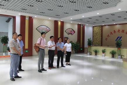 市民政局領(lǐng)導(dǎo)蒞臨興河灣考察指導(dǎo)智慧化社區(qū)建設(shè)工作