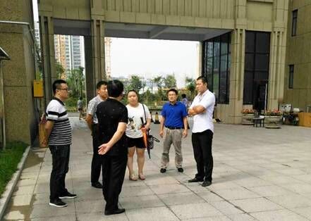 寧津縣房管中心領(lǐng)導到興河灣參觀考察